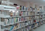 غزة.. "غُبار الغِياب" يغزو أرفف المكتبات العامة