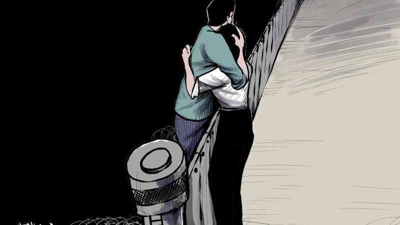 لحظة مؤثرة لوداع الشاب جاسر دويكات لزوجته عندما اعتقلته قوات الاحتلال على أحد الحواجز قرب نابلس