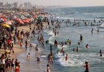 في يوم البيئة العالمي.. غزة يحاصرها "البحر" أيضًا