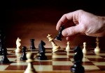 "عوض" و"سلامة".. 30 عامًا أمام رقعة شطرنج