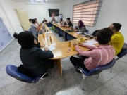فلسطينيات تعقد طاولة مستديرة لنادي مناظرات فلسطين
