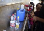 الحرب على غزة تجعل من البحث عن المياه "مهمة مستحيلة"