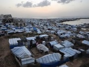 صيف حارق .. خيام تلتهب ونازحون يبحثون عن ملاذ
