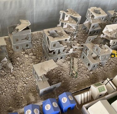 الفنُّ يصونُ الذاكرة الجمعية في "مرآة غزة"