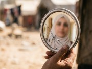 نساء غزة.. سِجلُّ الحرب تحفظه المرايا