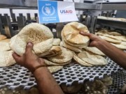 خبز "الغذاء العالمي" في "كرش" السوق السوداء.. تتبعٌ يكشف الطريق